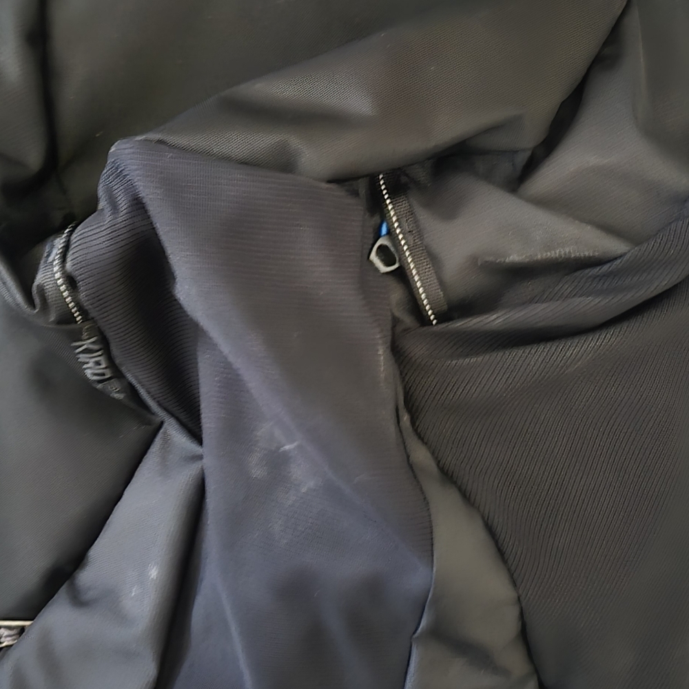 Gregory Kiro 24 - image 4